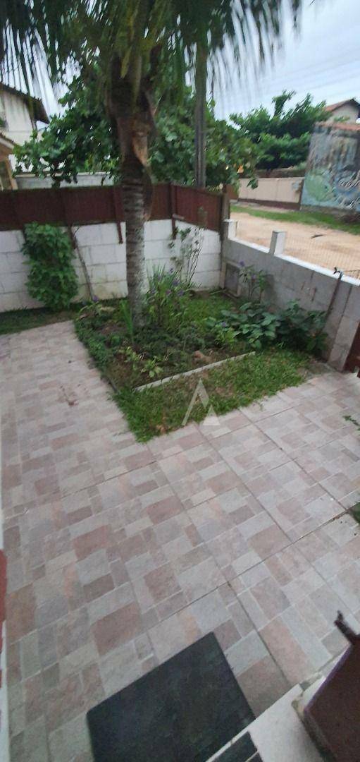 Casa à venda com 5 quartos, 340m² - Foto 5