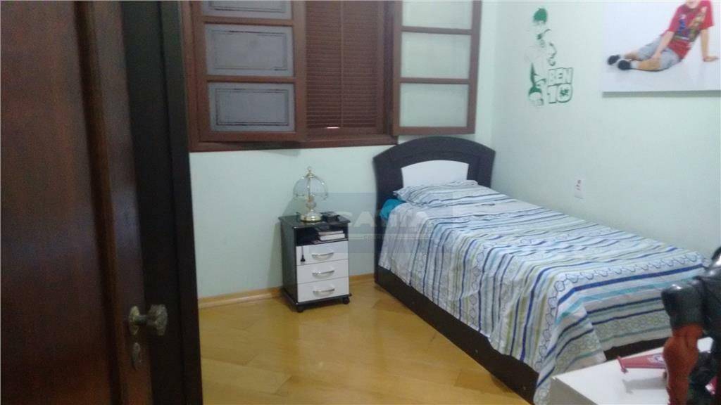 Sobrado à venda com 4 quartos, 279m² - Foto 19