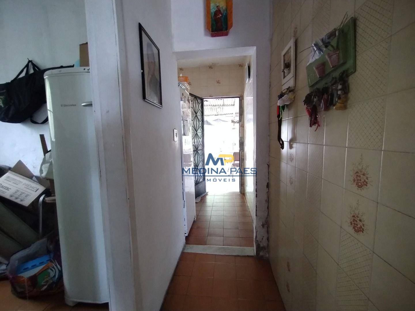 Casa à venda com 4 quartos, 100m² - Foto 27