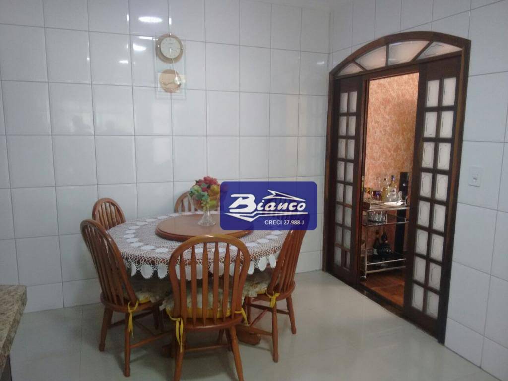 Casa à venda com 3 quartos, 122m² - Foto 15