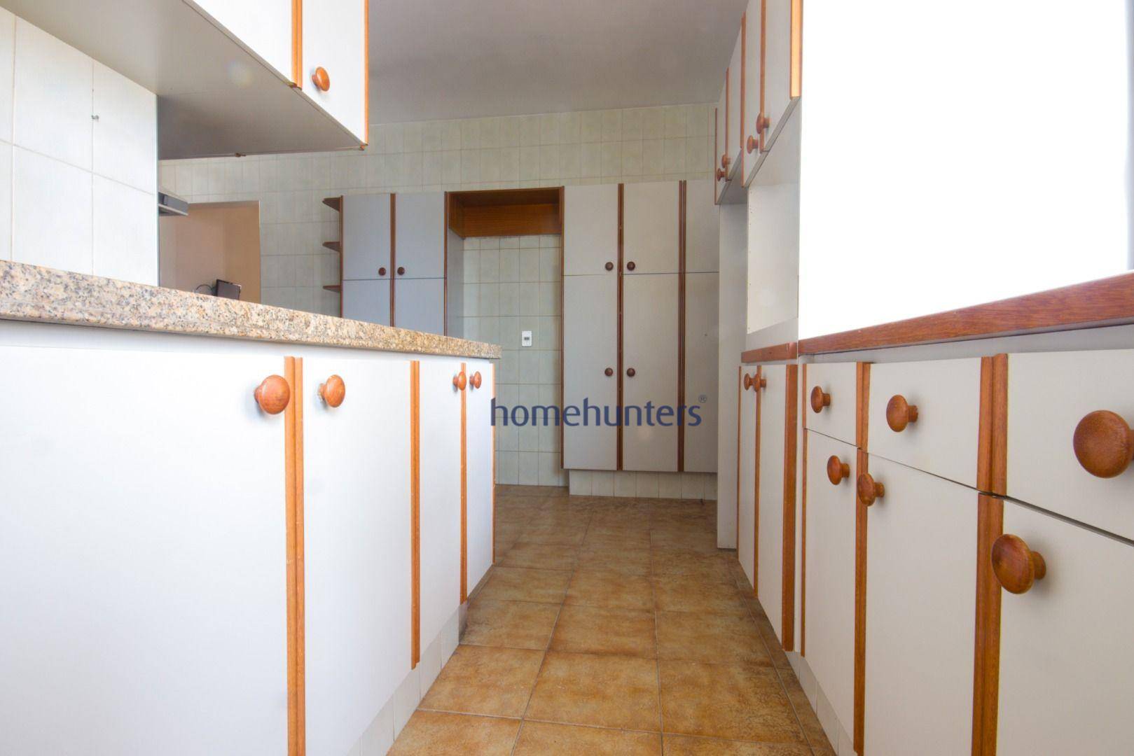 Apartamento à venda com 4 quartos, 232m² - Foto 27