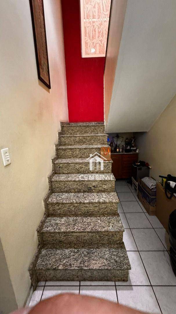 Sobrado à venda com 3 quartos, 165m² - Foto 47