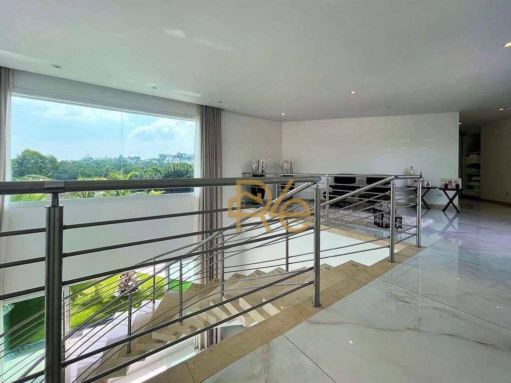 Casa de Condomínio à venda com 4 quartos, 883m² - Foto 35