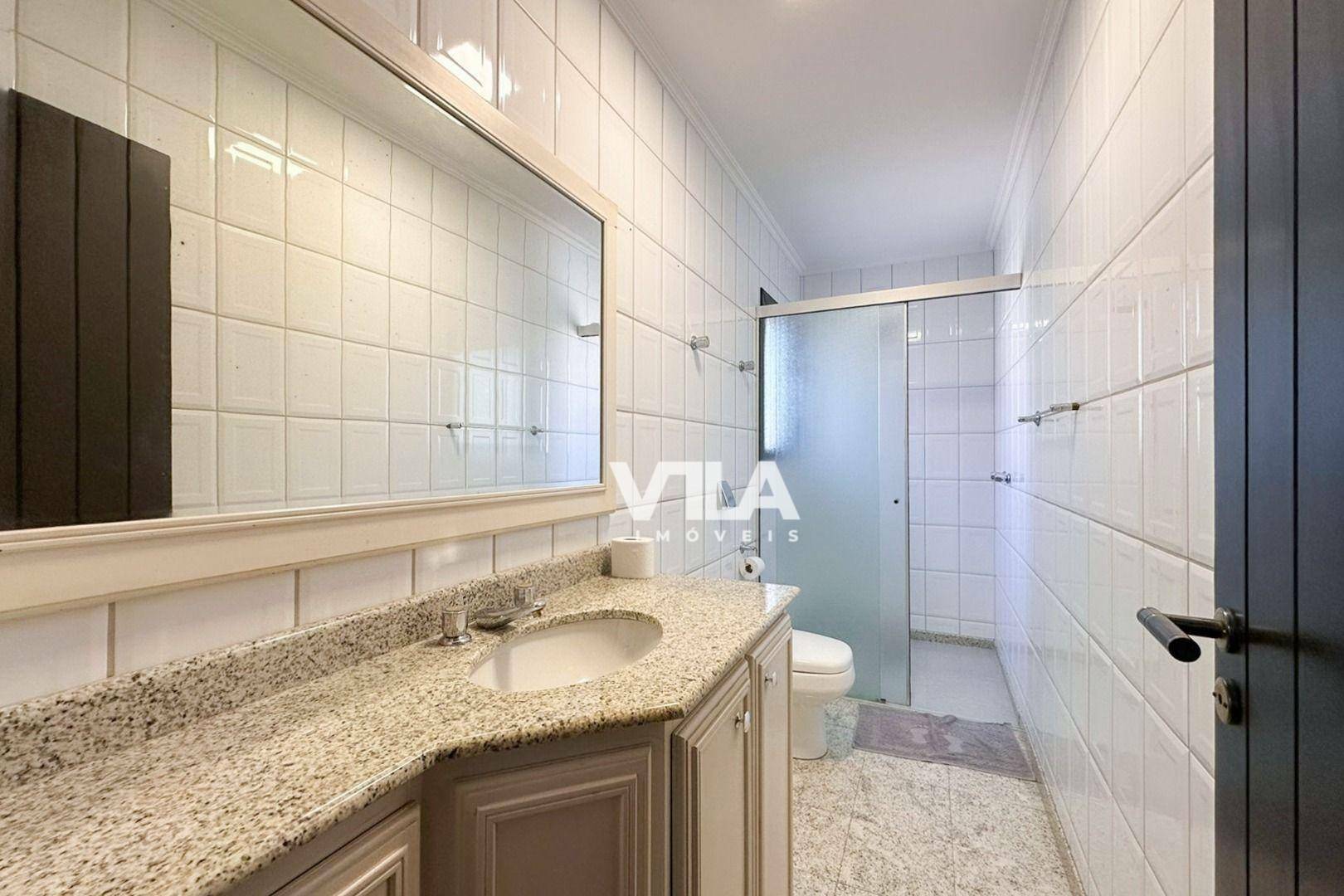 Casa à venda com 4 quartos, 313m² - Foto 40