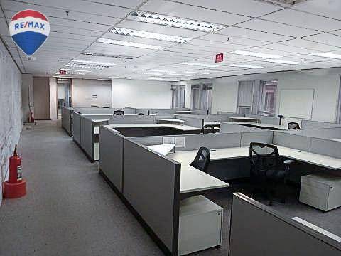 Prédio Inteiro para alugar, 650m² - Foto 1