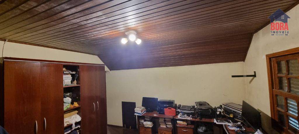 Casa de Condomínio à venda com 7 quartos, 204m² - Foto 18