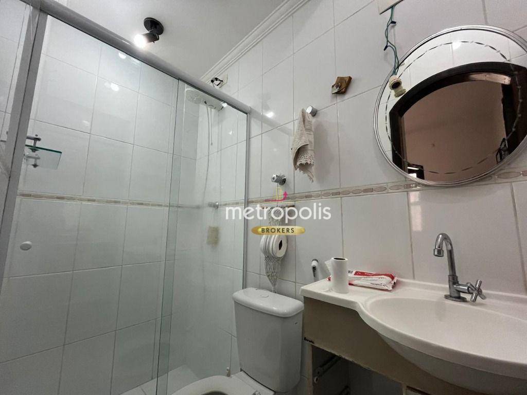 Casa à venda com 4 quartos, 240m² - Foto 14