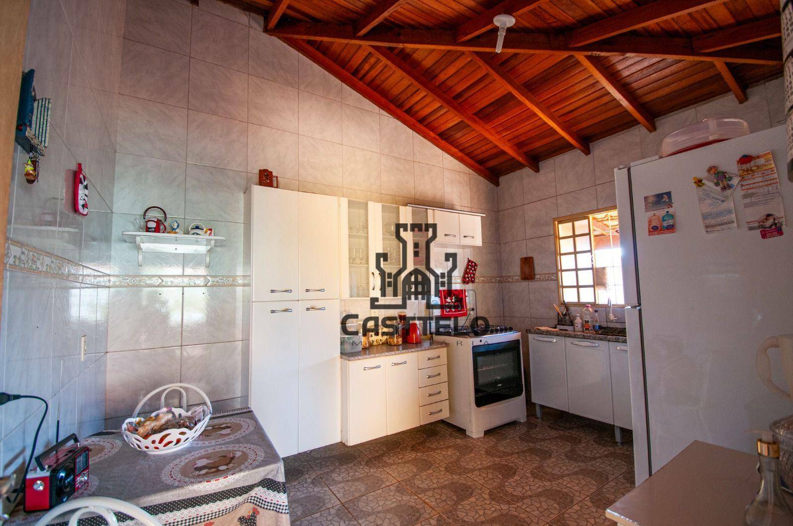 Casa à venda com 2 quartos, 87m² - Foto 14