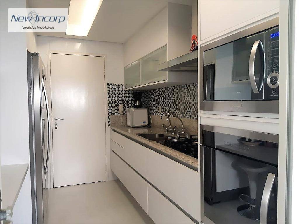 Apartamento à venda com 3 quartos, 125m² - Foto 7