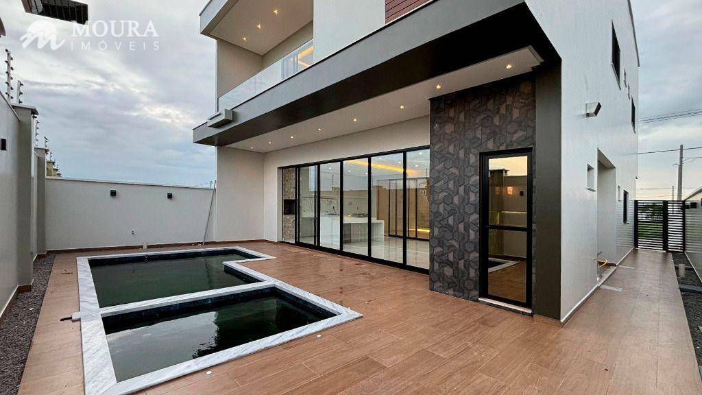 Casa de Condomínio à venda com 5 quartos, 286m² - Foto 20