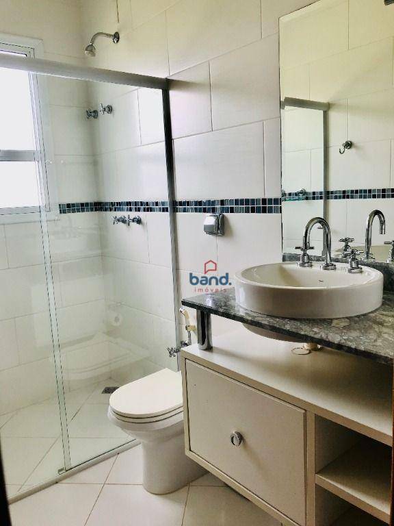 Casa de Condomínio à venda com 4 quartos, 400m² - Foto 15