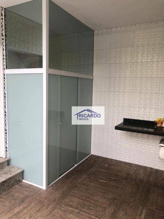 Sobrado à venda com 3 quartos, 200m² - Foto 9