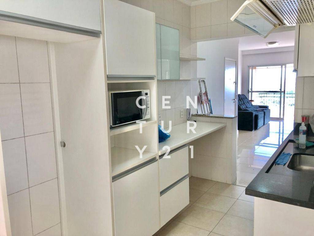 Apartamento à venda com 3 quartos, 100m² - Foto 3