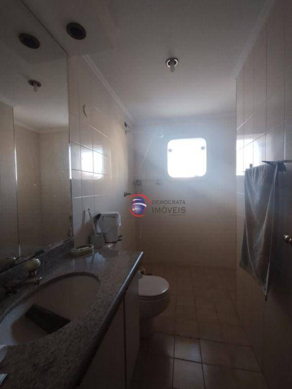 Apartamento à venda com 3 quartos, 160m² - Foto 12