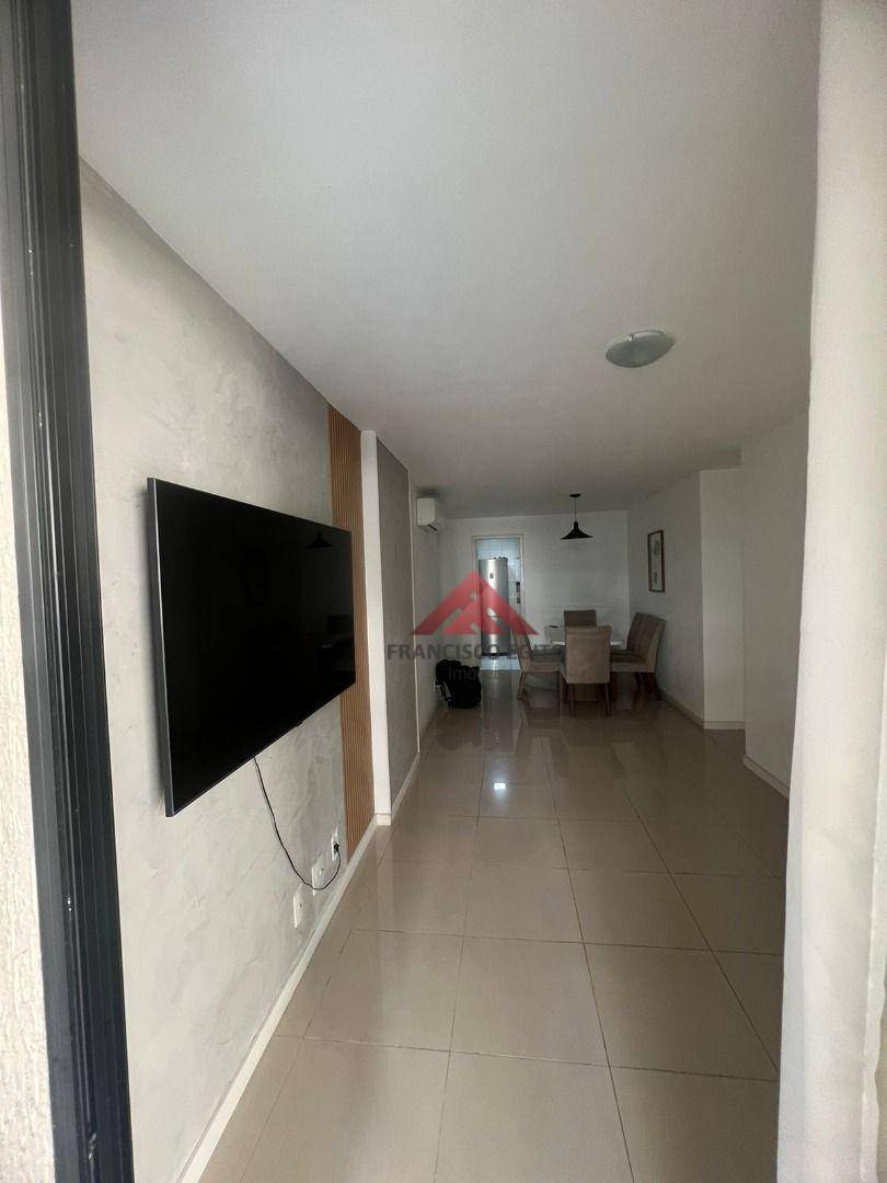 Apartamento à venda com 2 quartos, 85m² - Foto 3