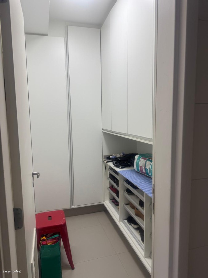 Apartamento para alugar com 3 quartos, 198m² - Foto 11