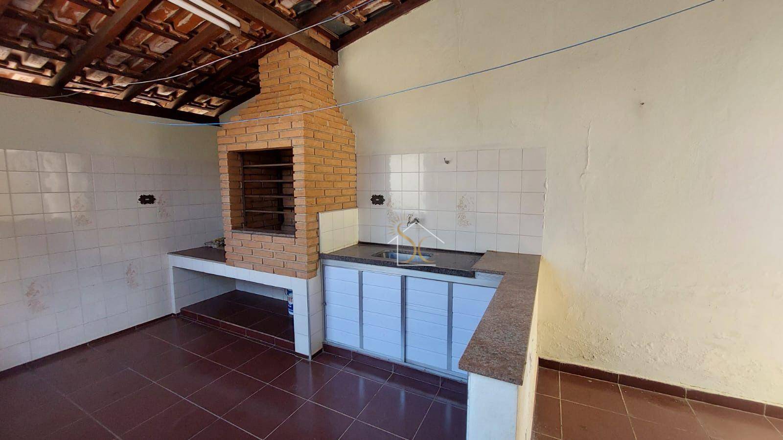 Casa à venda com 3 quartos, 295m² - Foto 5