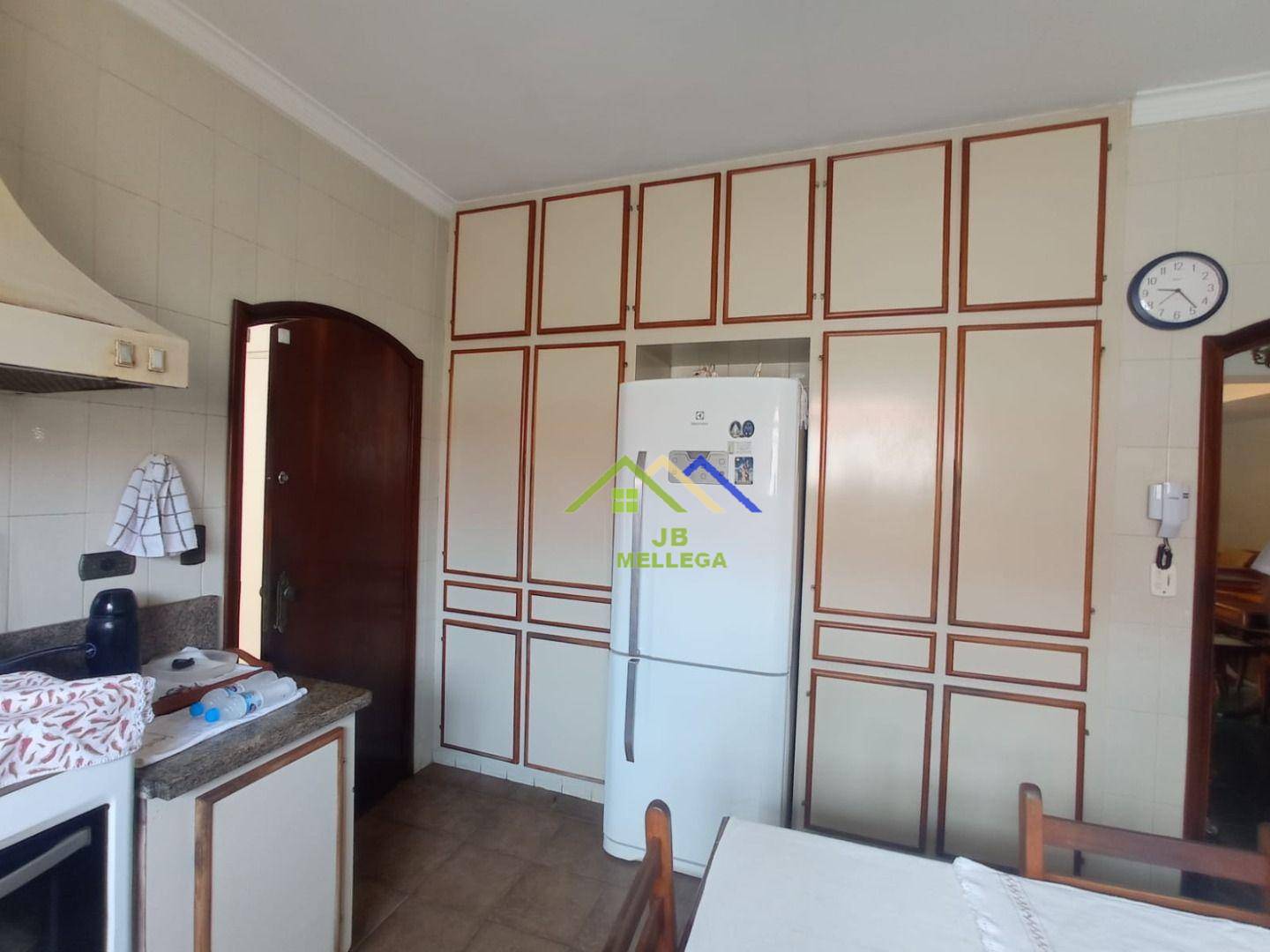 Sobrado à venda com 3 quartos, 298m² - Foto 16