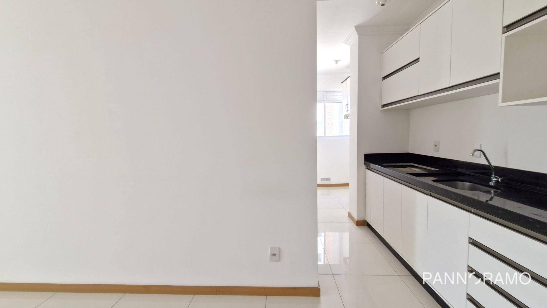 Apartamento para alugar com 3 quartos, 86m² - Foto 2