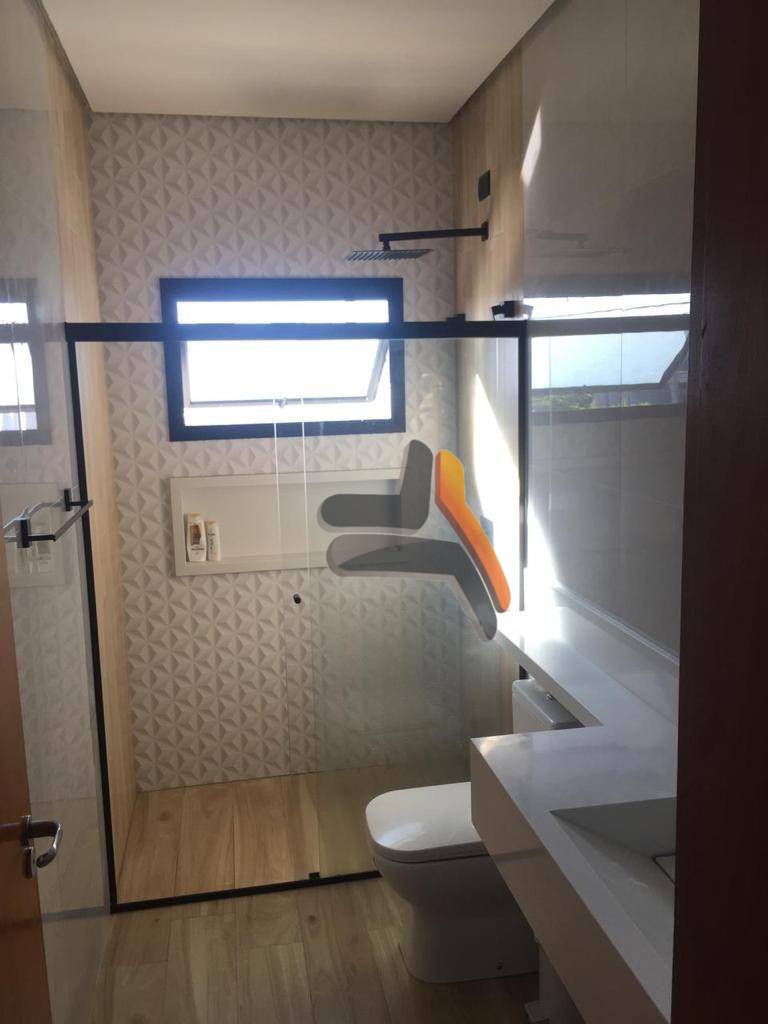 Casa à venda com 3 quartos, 235m² - Foto 27