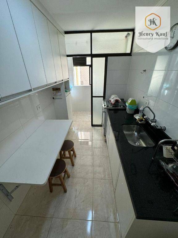 Apartamento à venda com 2 quartos, 74m² - Foto 9