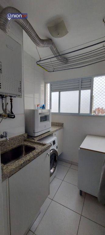 Apartamento à venda com 2 quartos, 70m² - Foto 15