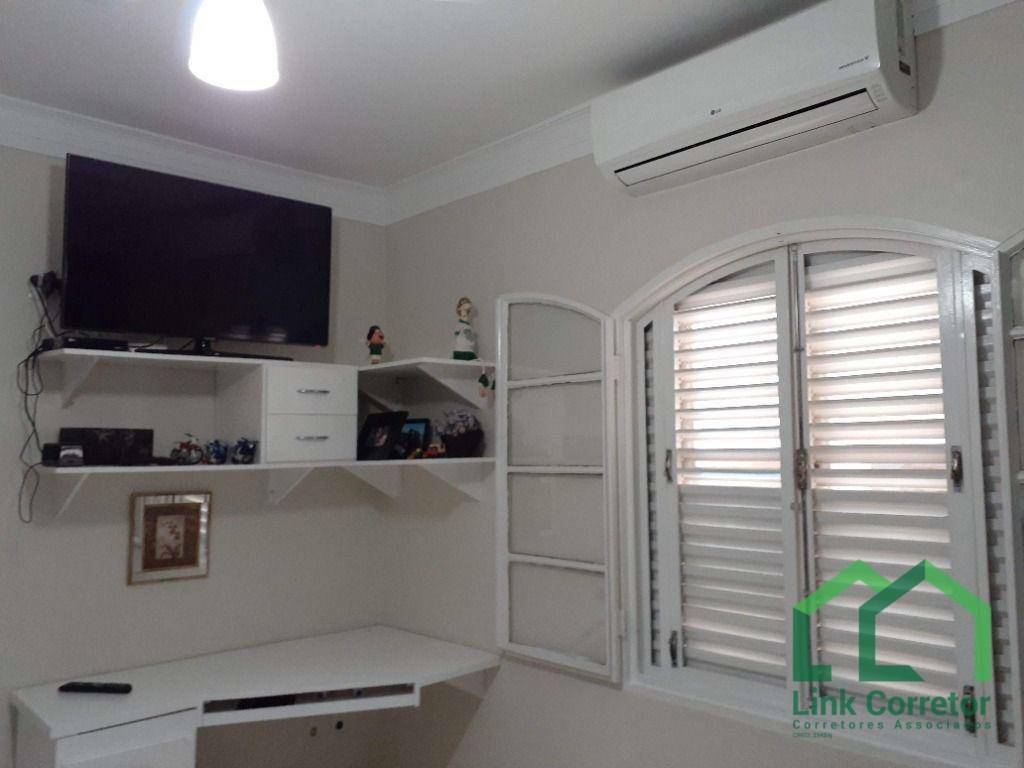 Casa à venda com 3 quartos, 175m² - Foto 17