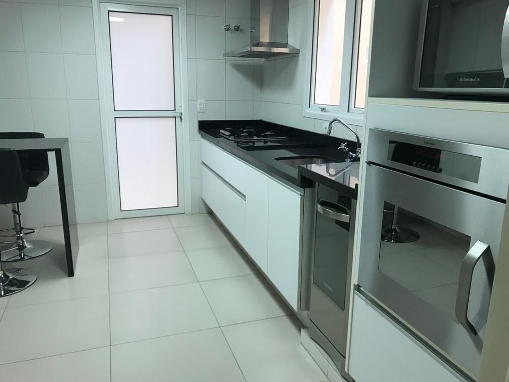 Casa de Condomínio à venda com 2 quartos, 228m² - Foto 8