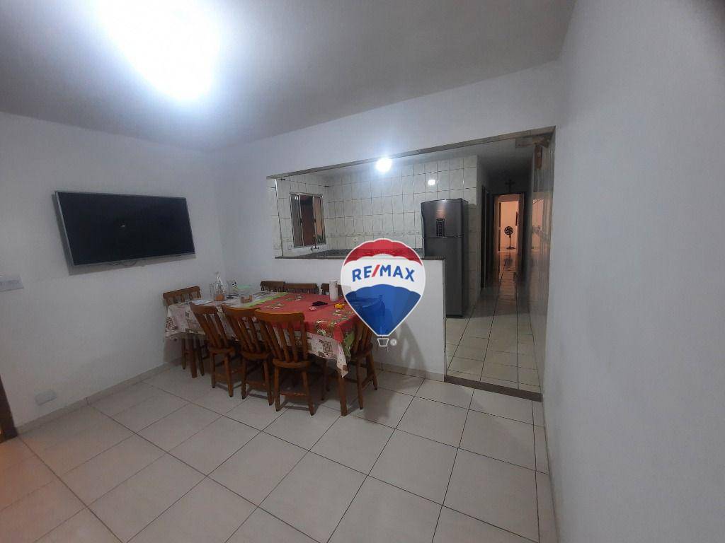 Casa à venda com 4 quartos, 152m² - Foto 7