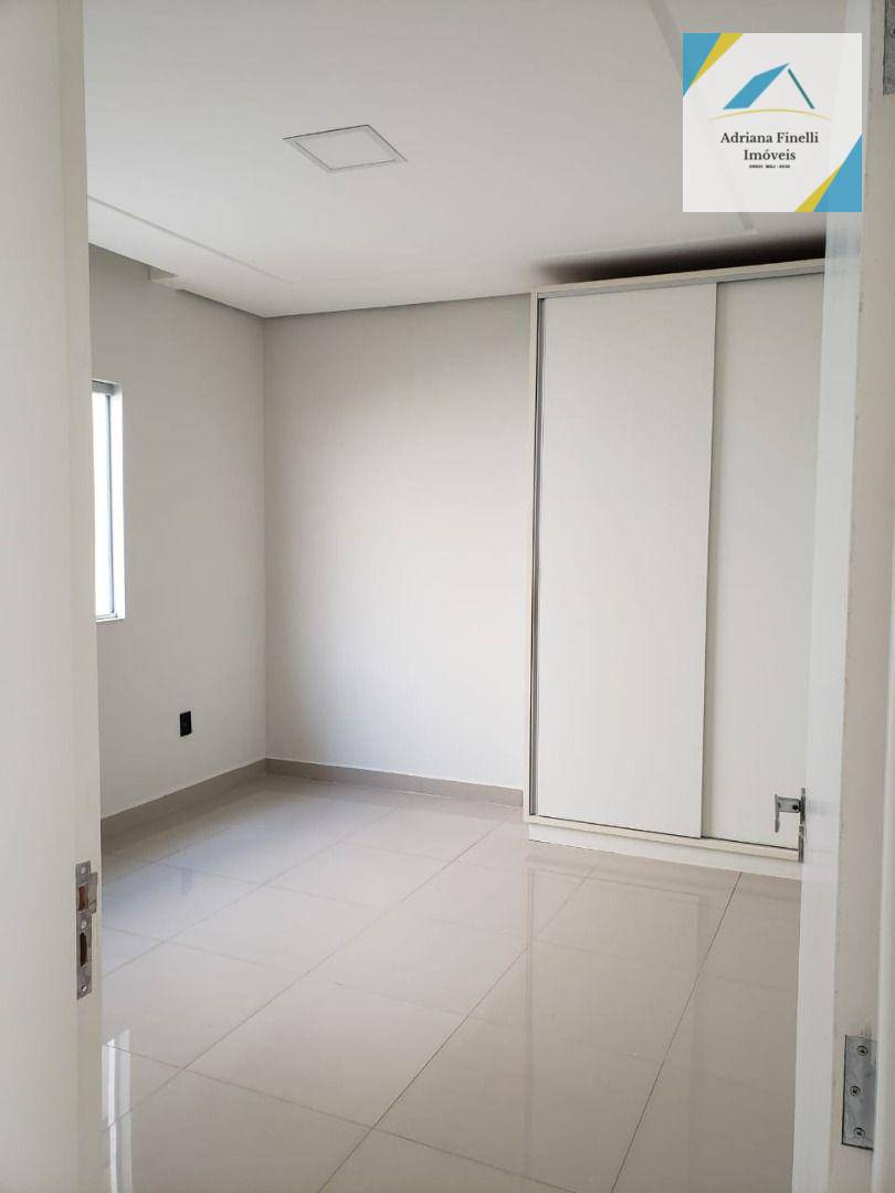 Casa à venda com 4 quartos, 280m² - Foto 16