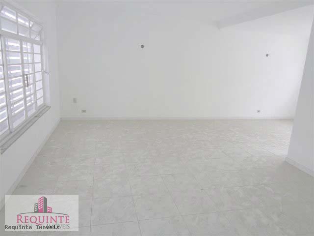 Casa para alugar com 3 quartos, 150m² - Foto 4