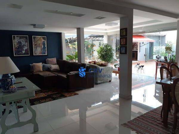 Casa à venda com 5 quartos, 375m² - Foto 7
