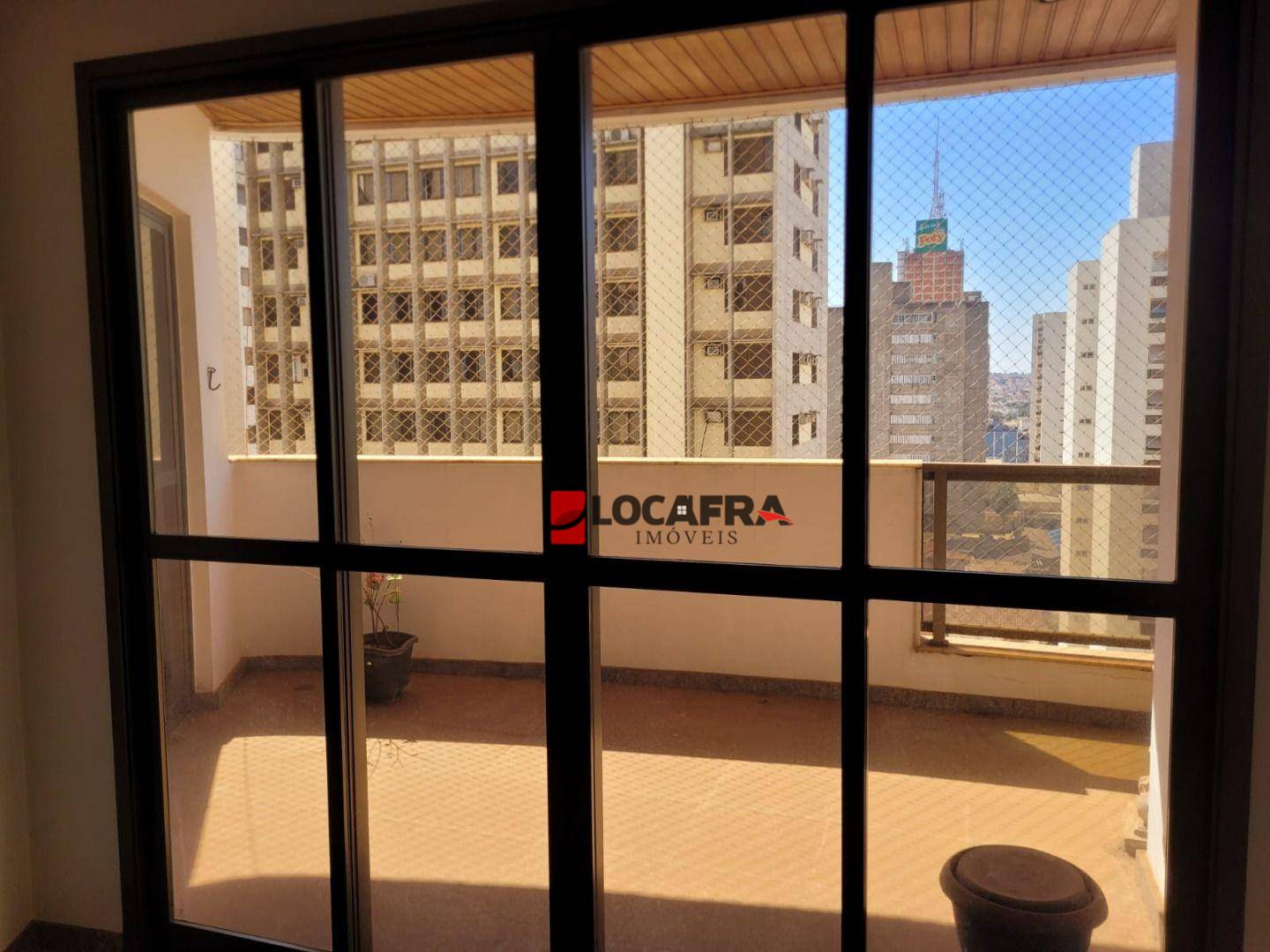 Apartamento à venda com 3 quartos, 304m² - Foto 13