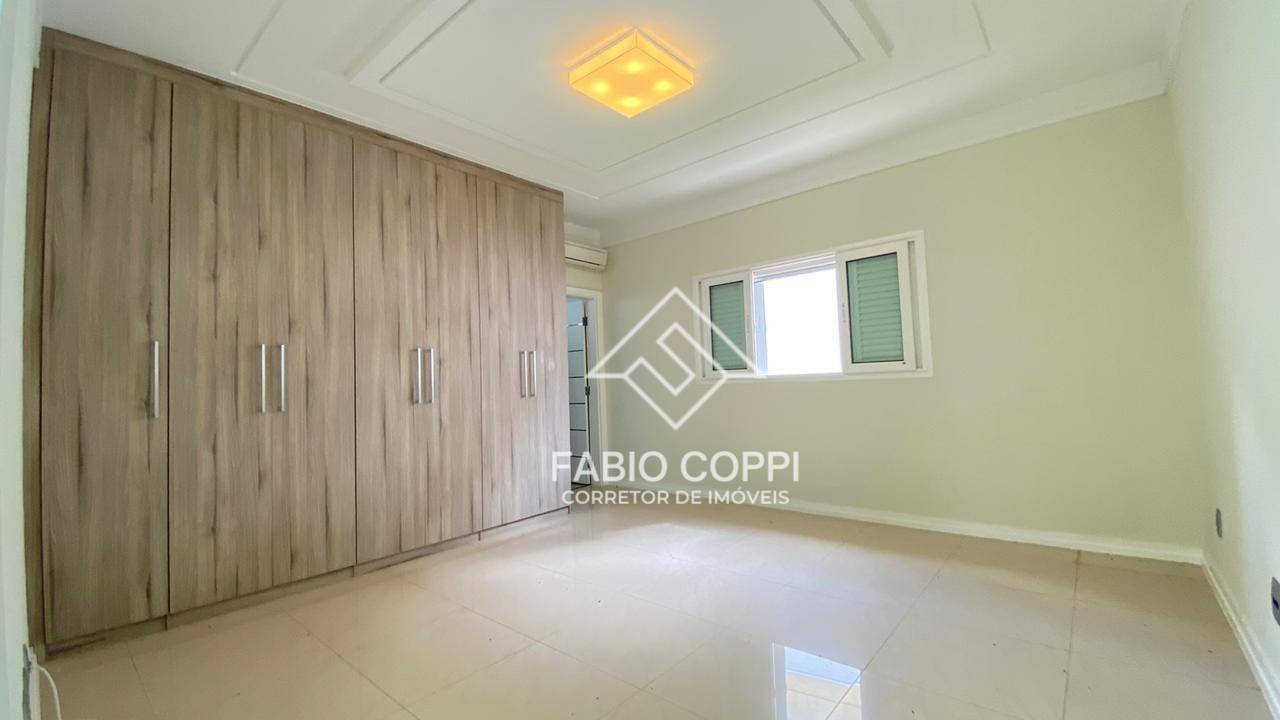 Casa de Condomínio à venda com 3 quartos, 530m² - Foto 37