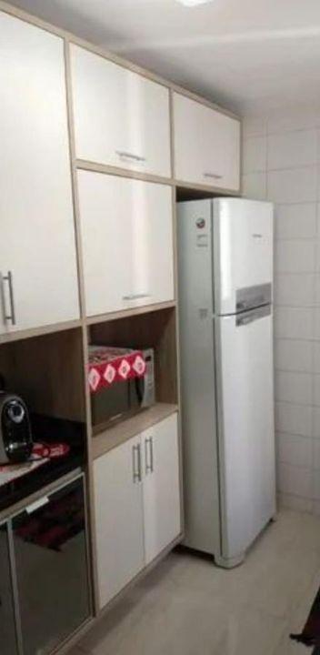 Apartamento à venda com 3 quartos, 85m² - Foto 3