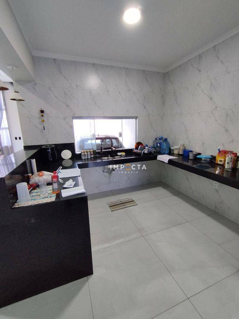 Casa à venda com 3 quartos, 128m² - Foto 10