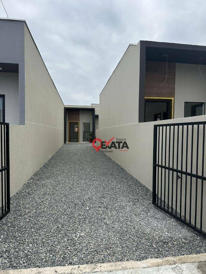 Casa à venda com 2 quartos, 59m² - Foto 9