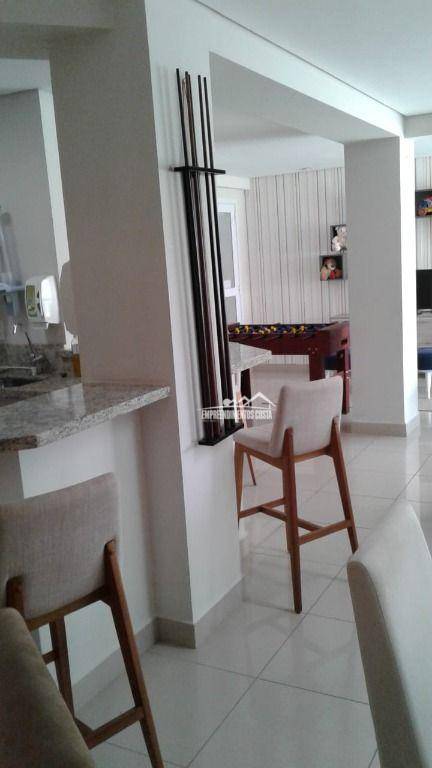 Apartamento à venda com 2 quartos, 58m² - Foto 6