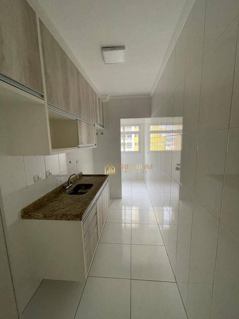 Apartamento à venda com 2 quartos, 77m² - Foto 9