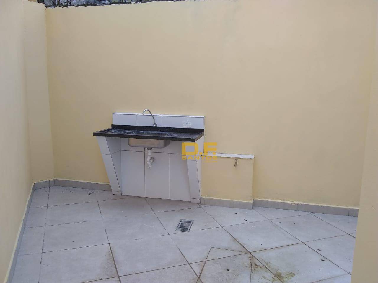 Sobrado à venda com 2 quartos, 90m² - Foto 5