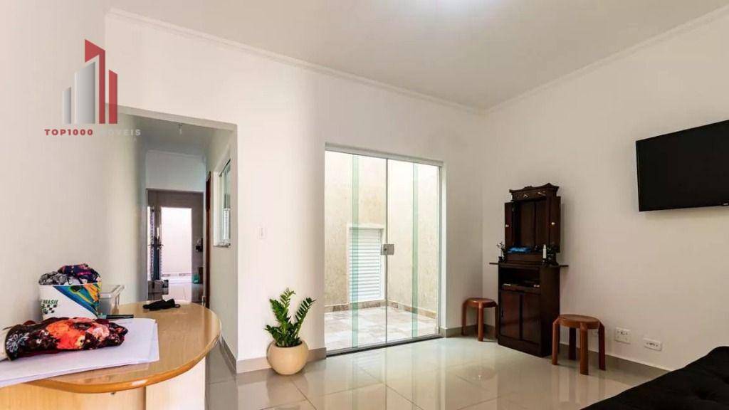 Sobrado à venda com 3 quartos, 112m² - Foto 1