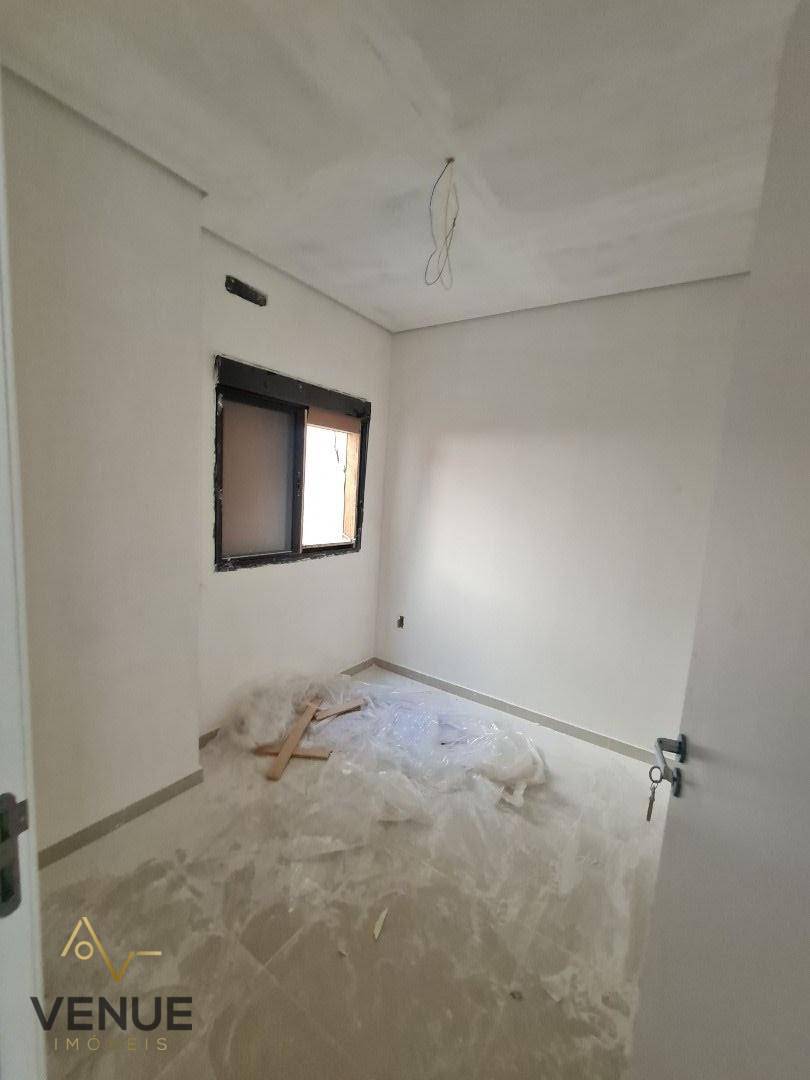 Sobrado à venda com 3 quartos, 164m² - Foto 9