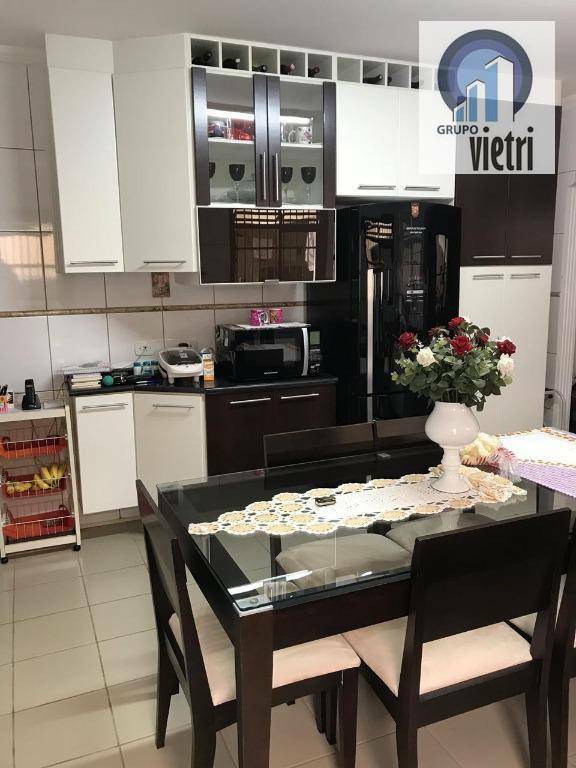 Casa à venda com 4 quartos, 180m² - Foto 6