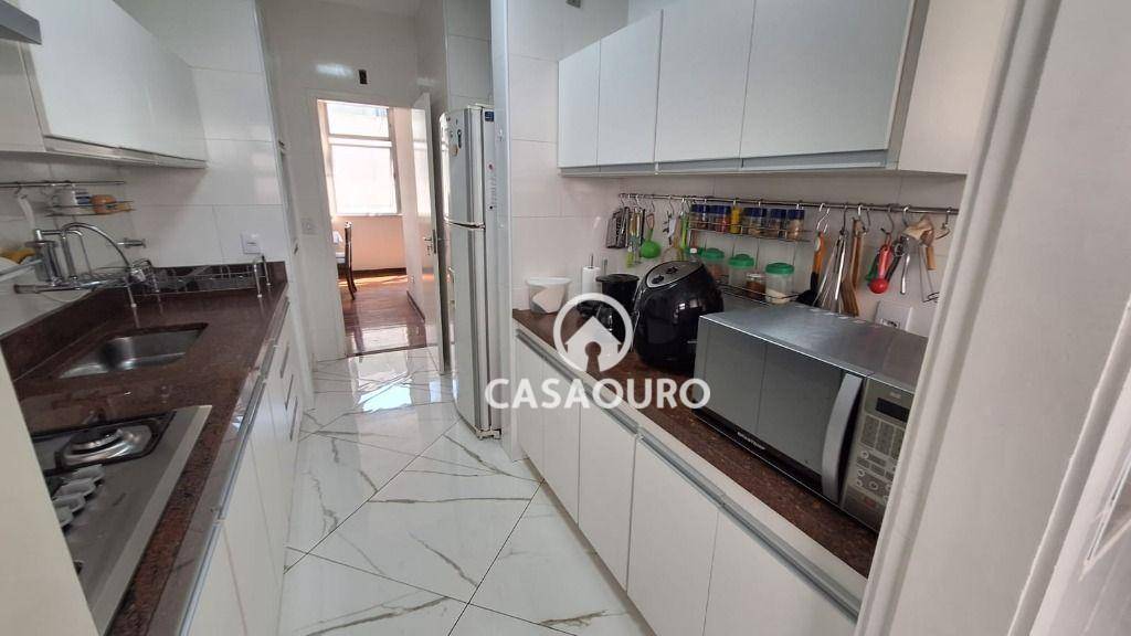 Apartamento à venda com 4 quartos, 160m² - Foto 16