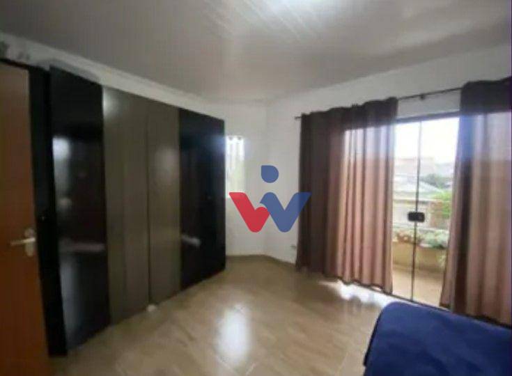 Casa à venda com 3 quartos, 200m² - Foto 12