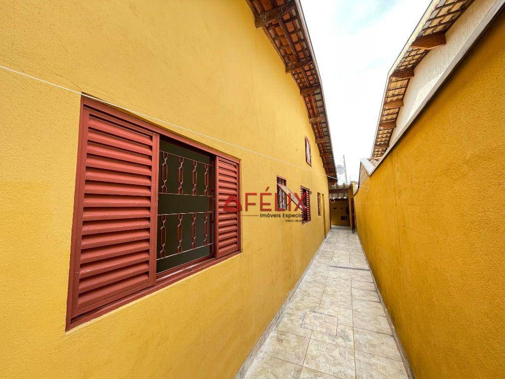 Casa, 3 quartos, 72 m² - Foto 3