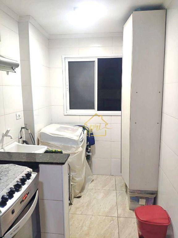 Apartamento à venda com 2 quartos, 69m² - Foto 12