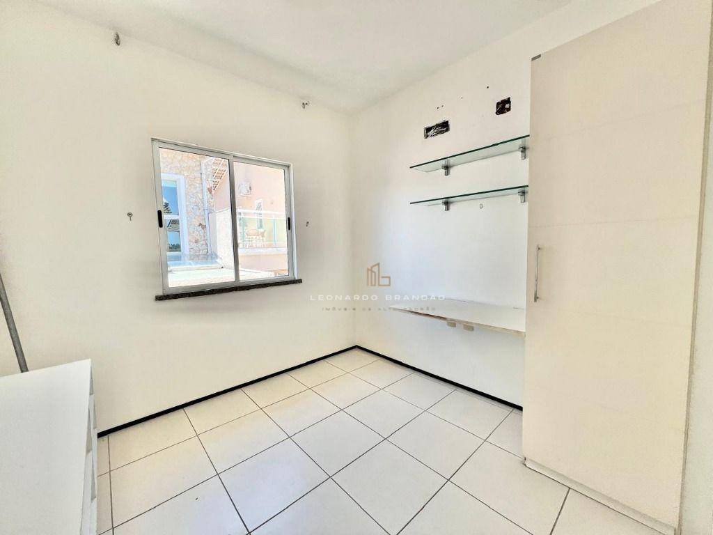 Casa de Condomínio à venda com 4 quartos, 165m² - Foto 30