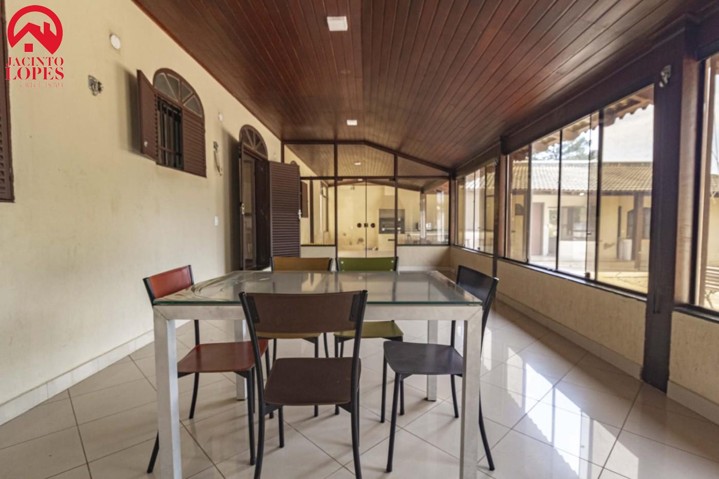 Casa à venda com 6 quartos, 450m² - Foto 37