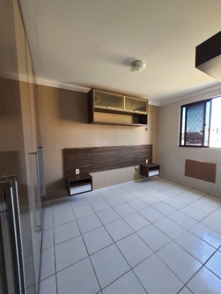 Apartamento à venda com 2 quartos, 69m² - Foto 10